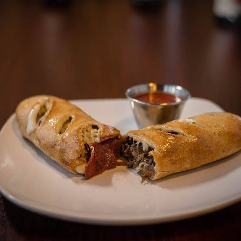 Delicious Calzone and Italian Favorites