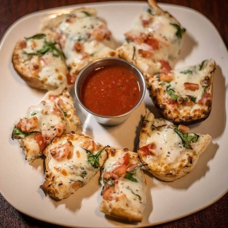 Delicious Garlic Bread at Our Italian Restaurant